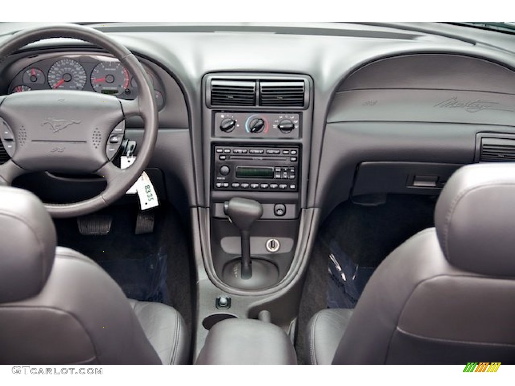 2003 Mustang GT Convertible - Silver Metallic / Dark Charcoal photo #4