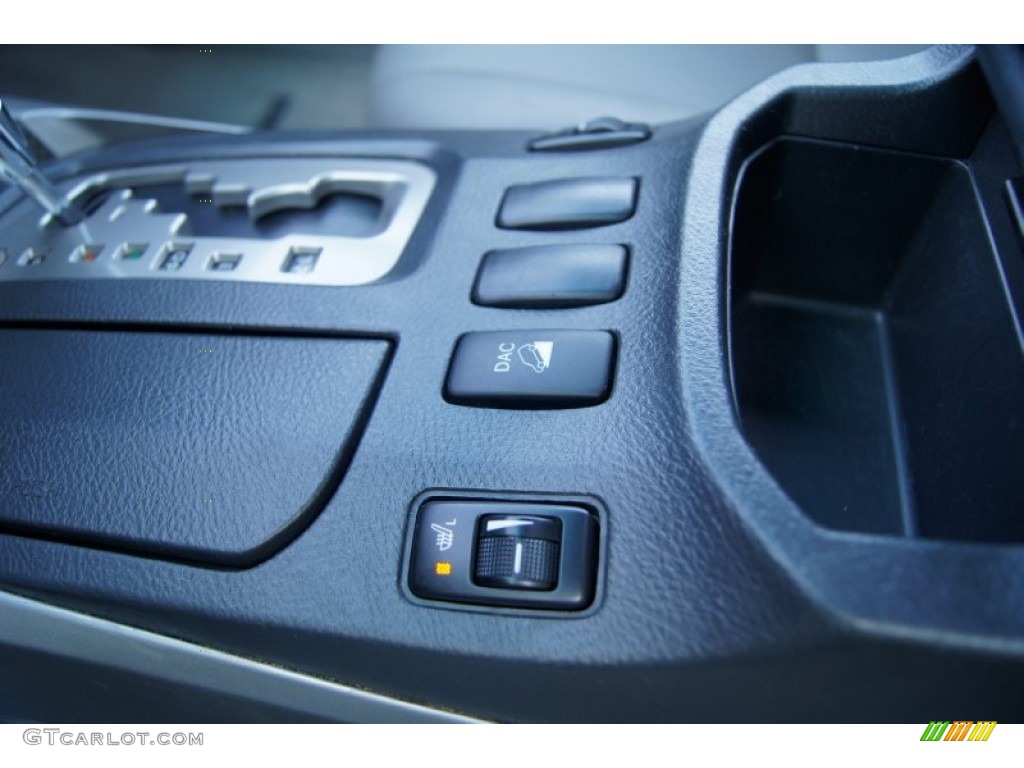 2004 4Runner Limited 4x4 - Titanium Metallic / Stone photo #37