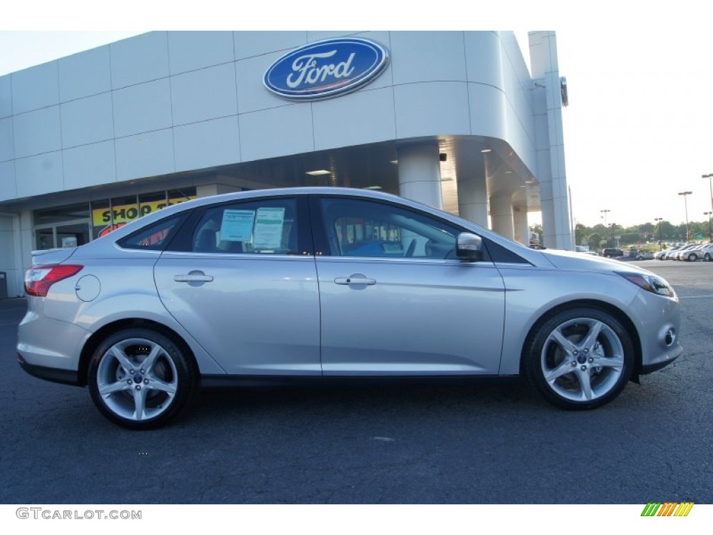 2012 Focus Titanium Sedan - Ingot Silver Metallic / Charcoal Black photo #1