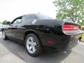 Pitch Black - Challenger SXT Photo No. 2