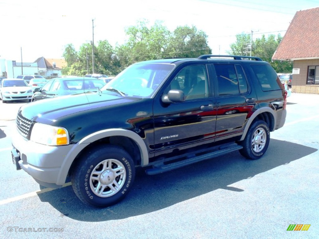 2002 Explorer XLS 4x4 - Black Clearcoat / Medium Parchment photo #3