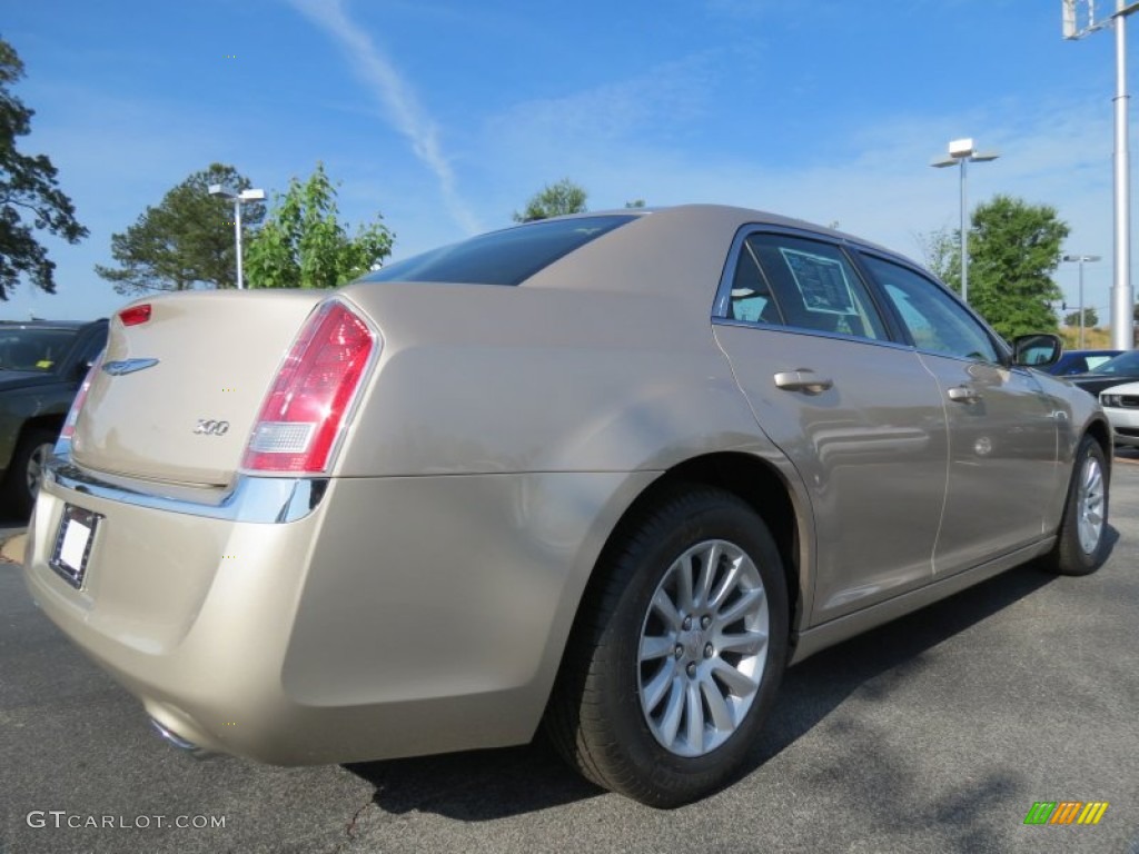 Cashmere Pearl 2012 Chrysler 300 Standard 300 Model Exterior Photo #64814678