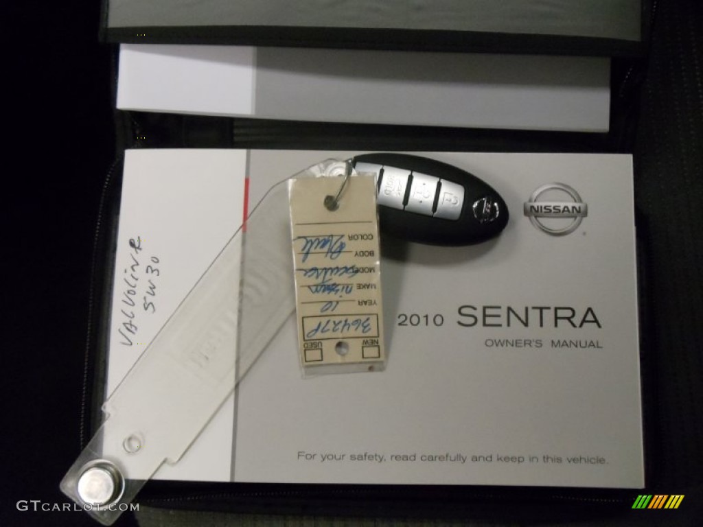 2010 Sentra 2.0 - Super Black / Charcoal photo #21