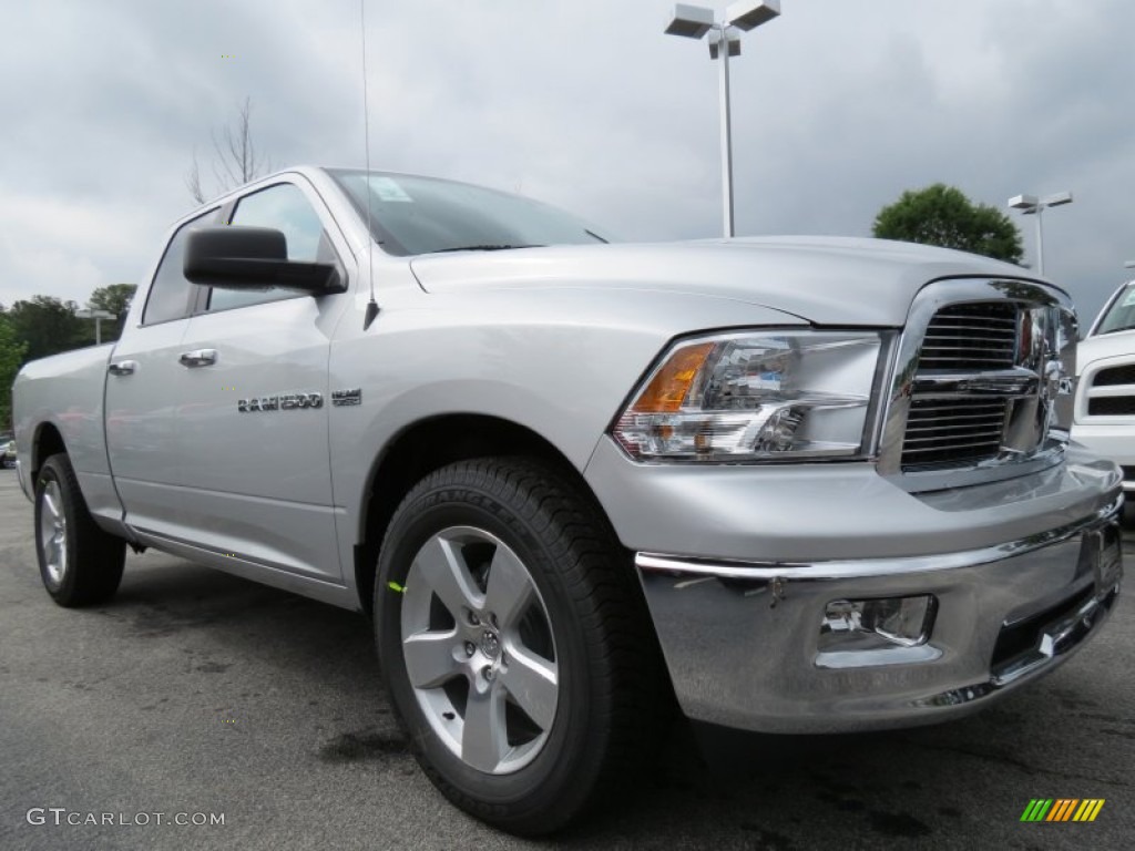 2012 Ram 1500 Big Horn Quad Cab - Bright Silver Metallic / Dark Slate Gray/Medium Graystone photo #4