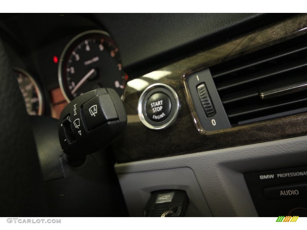 2009 3 Series 328i Coupe - Space Grey Metallic / Grey photo #26