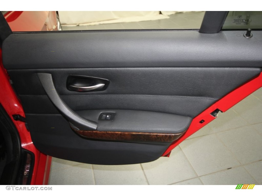 2009 3 Series 328i Sedan - Crimson Red / Black photo #34
