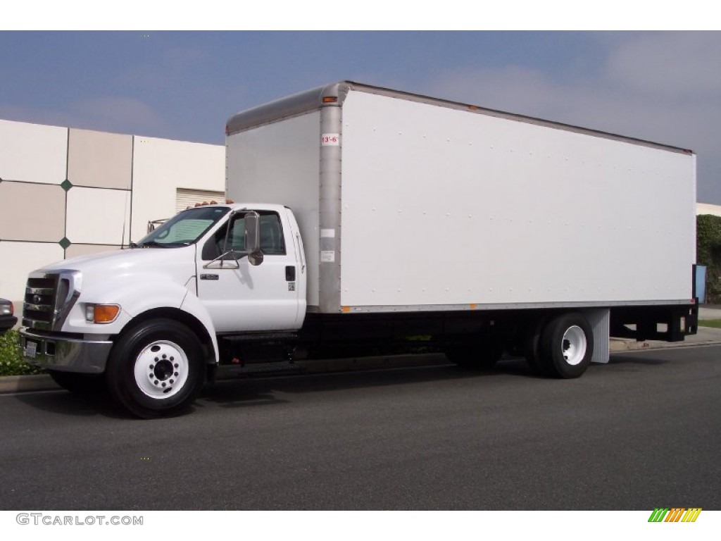 Oxford White 2006 Ford F650 Super Duty XLT Regular Cab Moving Truck Exterior Photo #64830055