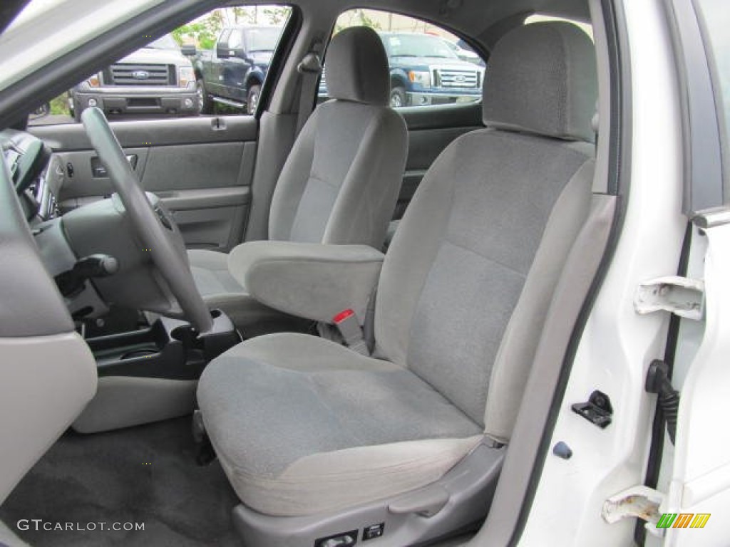 2001 Ford Taurus SE Wagon Front Seat Photo #64830553