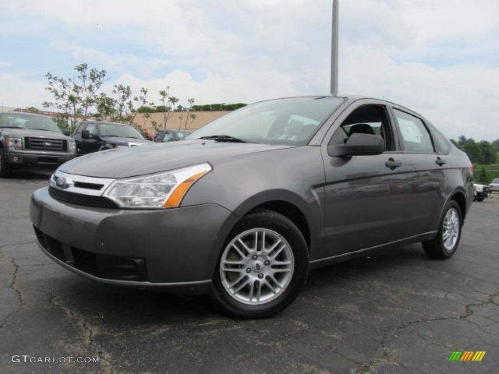 Sterling Grey Metallic 2009 Ford Focus SE Sedan Exterior Photo #64830754
