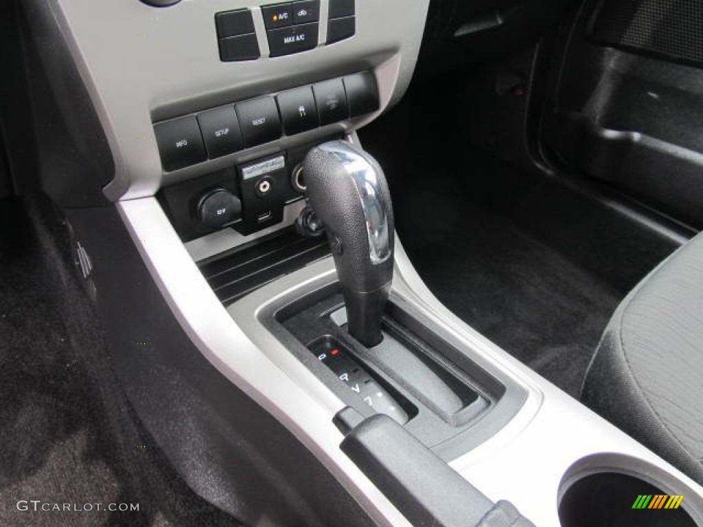 2009 Ford Focus SE Sedan 4 Speed Automatic Transmission Photo #64830844