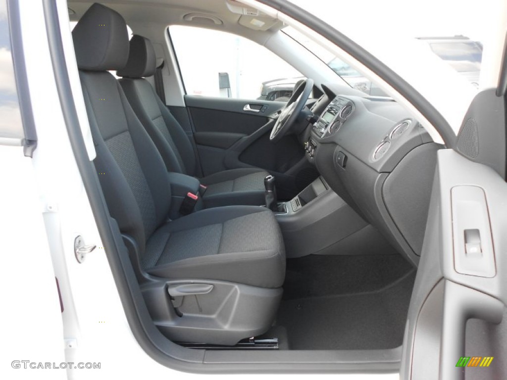 Black Interior 2012 Volkswagen Tiguan S Photo #64832527