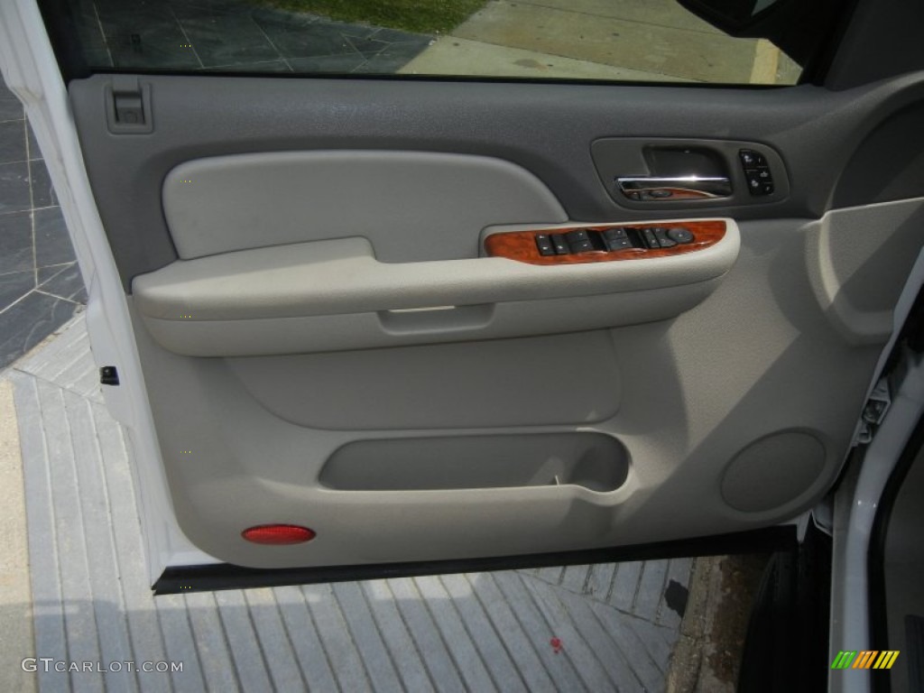 2007 Tahoe LTZ - Summit White / Dark Titanium/Light Titanium photo #18