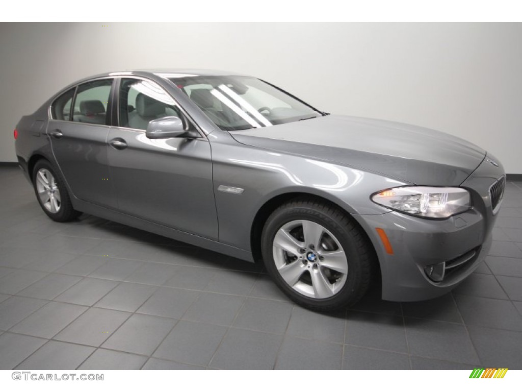 2012 5 Series 528i Sedan - Space Gray Metallic / Everest Gray photo #1