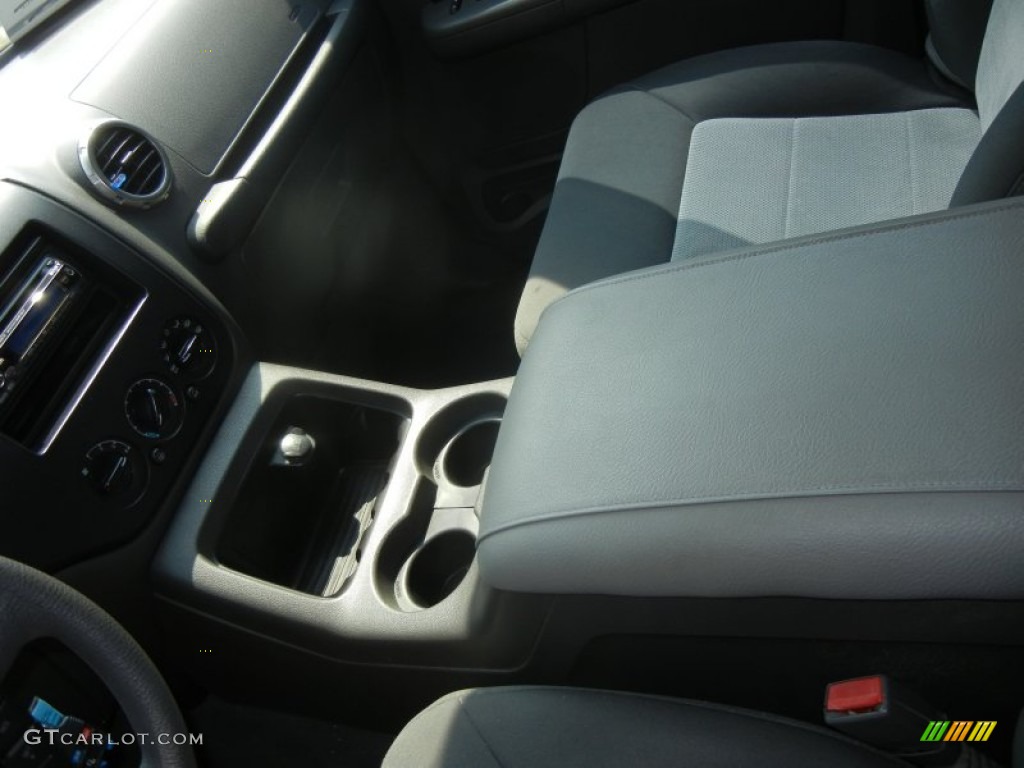 2003 Expedition XLT - Silver Birch Metallic / Flint Grey photo #23