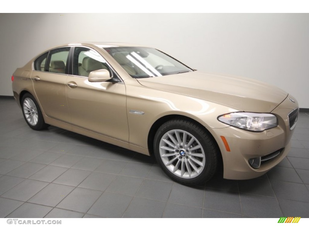 2012 5 Series 535i Sedan - Milano Beige Metallic / Venetian Beige photo #1