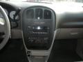 2006 Linen Gold Metallic Pearl Dodge Caravan SE  photo #17