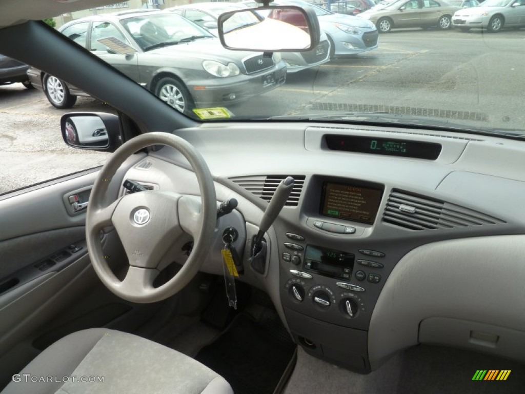2002 Prius Hybrid - Brilliant Blue Pearl / Gray photo #9