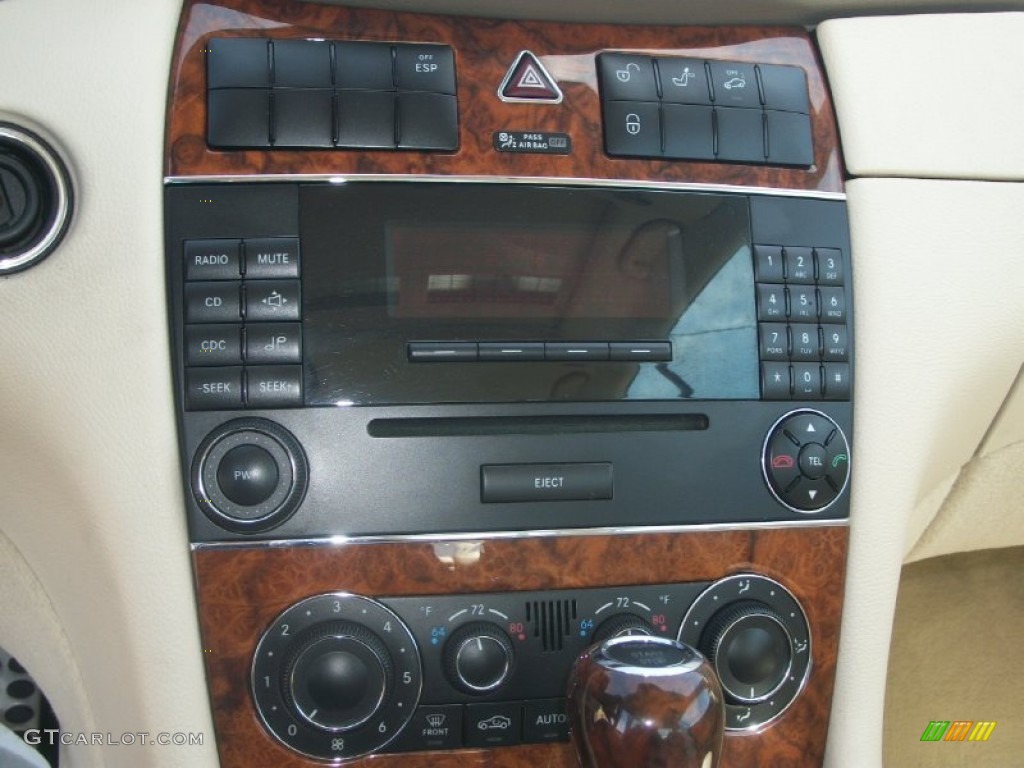 2006 Mercedes-Benz CLK 350 Coupe Controls Photo #64838647