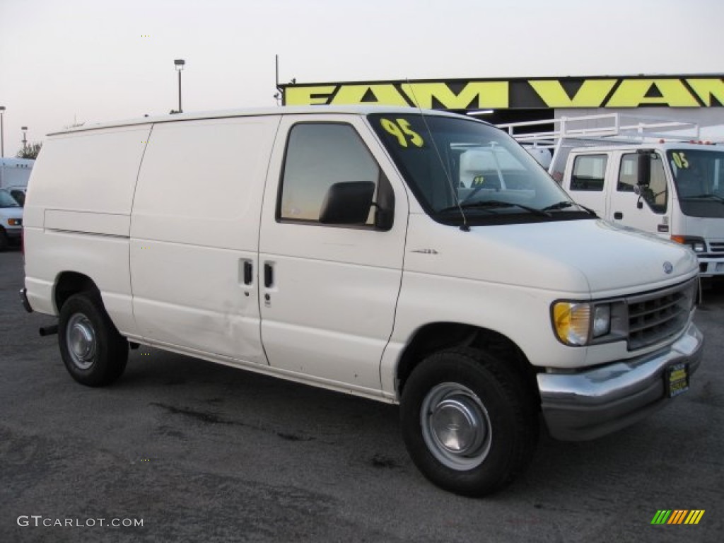 1995 E Series Van E250 XL Cargo Van - White / Grey photo #1