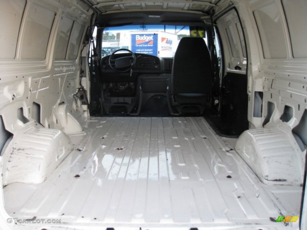 1995 E Series Van E250 XL Cargo Van - White / Grey photo #7