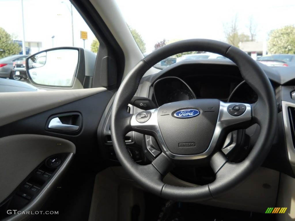 2012 Focus SEL 5-Door - Ingot Silver Metallic / Stone photo #4