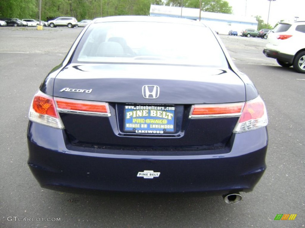 2011 Accord LX-P Sedan - Royal Blue Pearl / Gray photo #5
