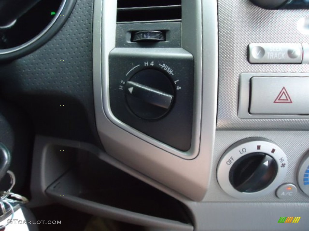 2006 Tacoma V6 TRD Double Cab 4x4 - Desert Sand Mica / Graphite Gray photo #18