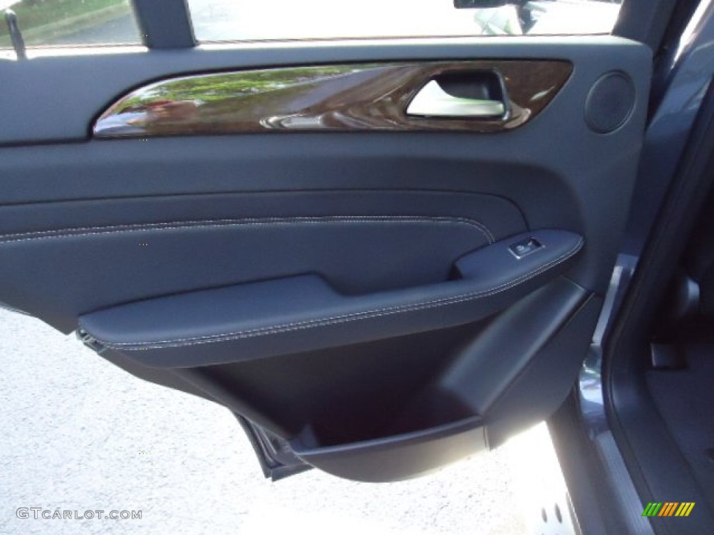 2012 ML 350 4Matic - Steel Grey Metallic / Black photo #39