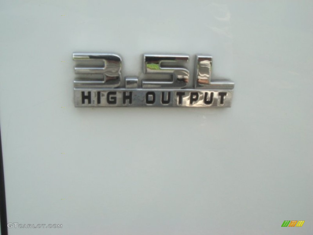 2010 Charger SXT - Stone White / Dark Slate Gray photo #3