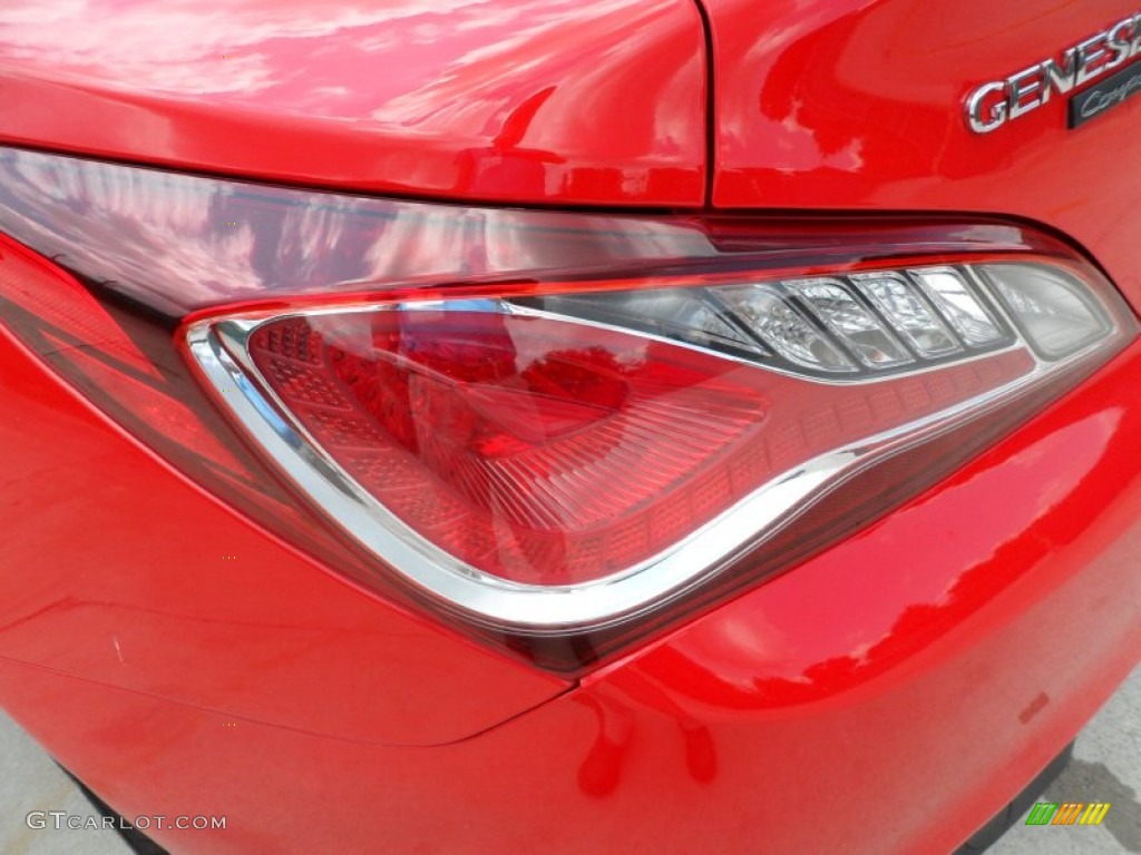2013 Hyundai Genesis Coupe 3.8 R-Spec Taillight Photo #64853312