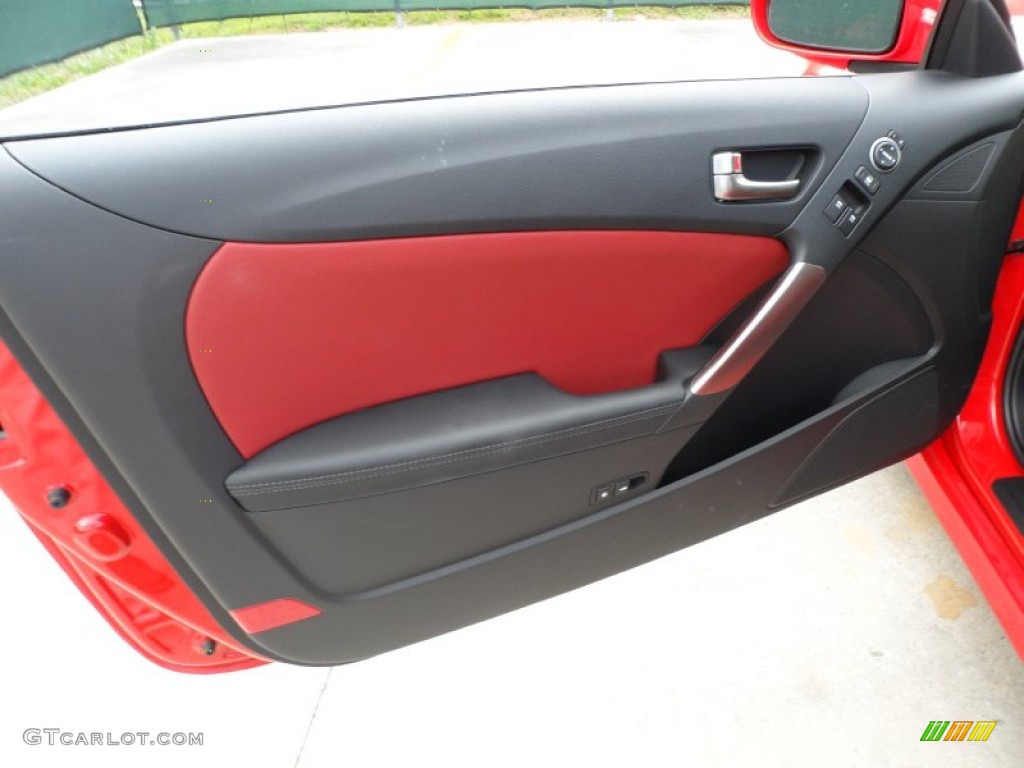 2013 Hyundai Genesis Coupe 3.8 R-Spec Red Leather/Red Cloth Door Panel Photo #64853396