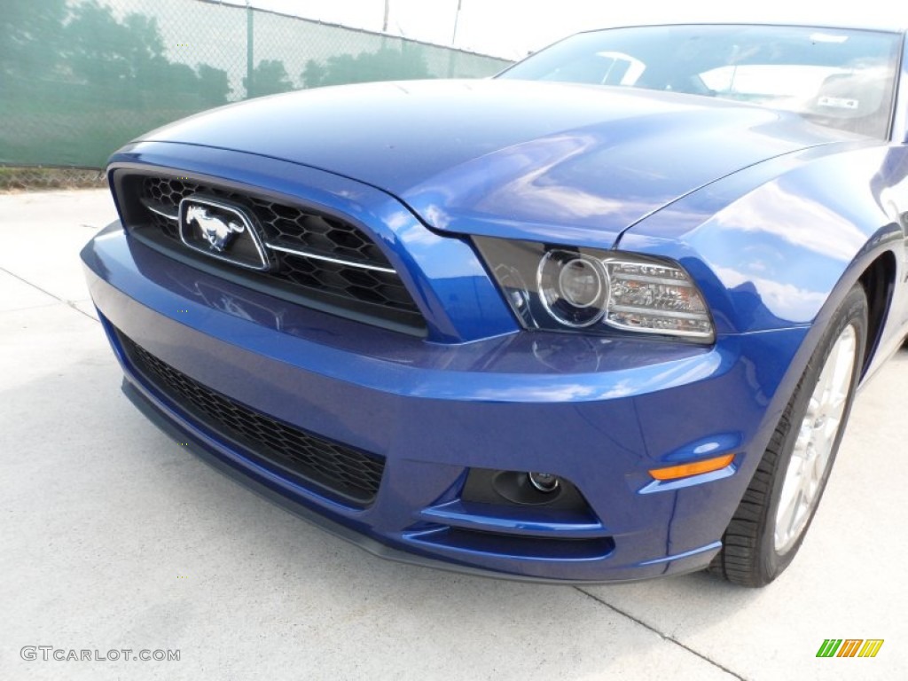 2013 Mustang V6 Premium Coupe - Deep Impact Blue Metallic / Charcoal Black photo #10