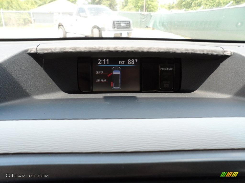 2012 Sienna XLE - South Pacific Pearl / Light Gray photo #32
