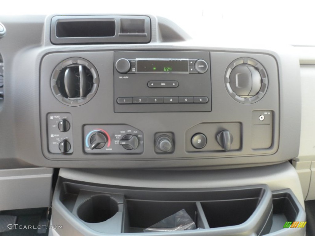 2012 Ford E Series Van E350 XL Extended Passenger Controls Photo #64860326