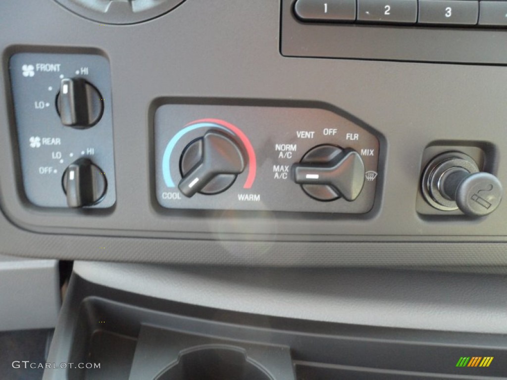 2012 Ford E Series Van E350 XL Extended Passenger Controls Photo #64860341
