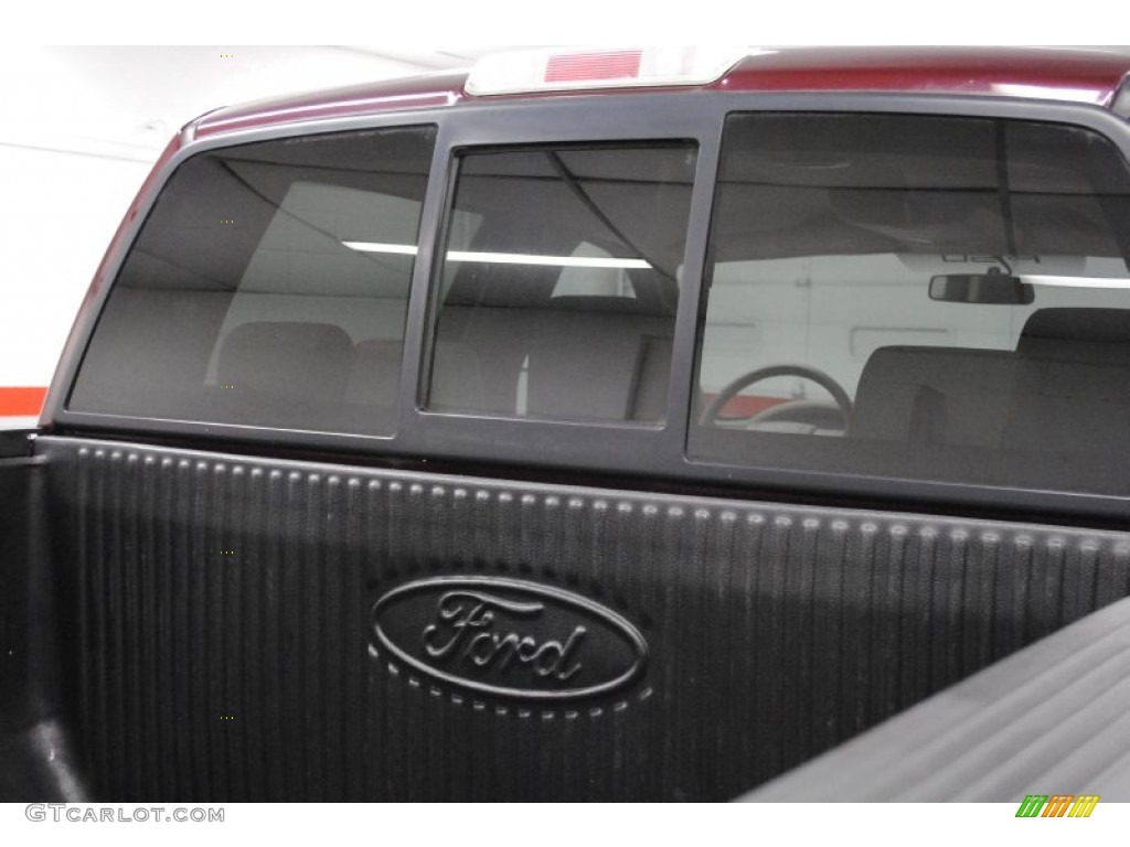 2005 F150 XLT SuperCrew 4x4 - Dark Toreador Red Metallic / Tan photo #38