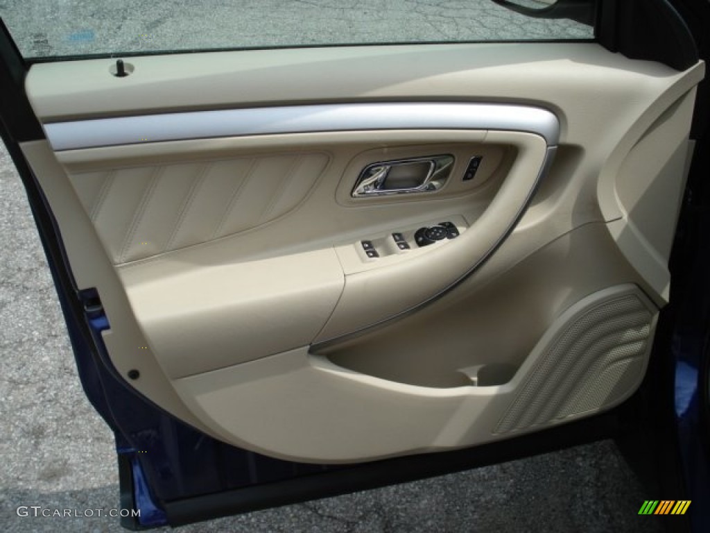 2013 Ford Taurus SEL AWD Dune Door Panel Photo #64863473