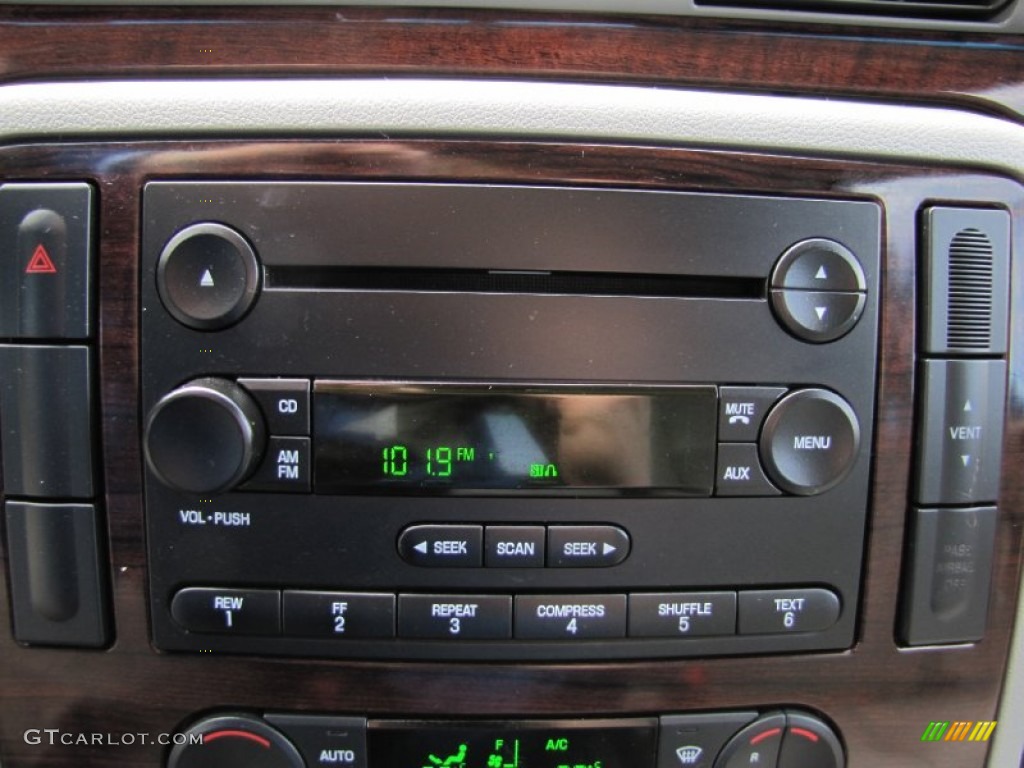 2006 Ford Freestar Limited Audio System Photos
