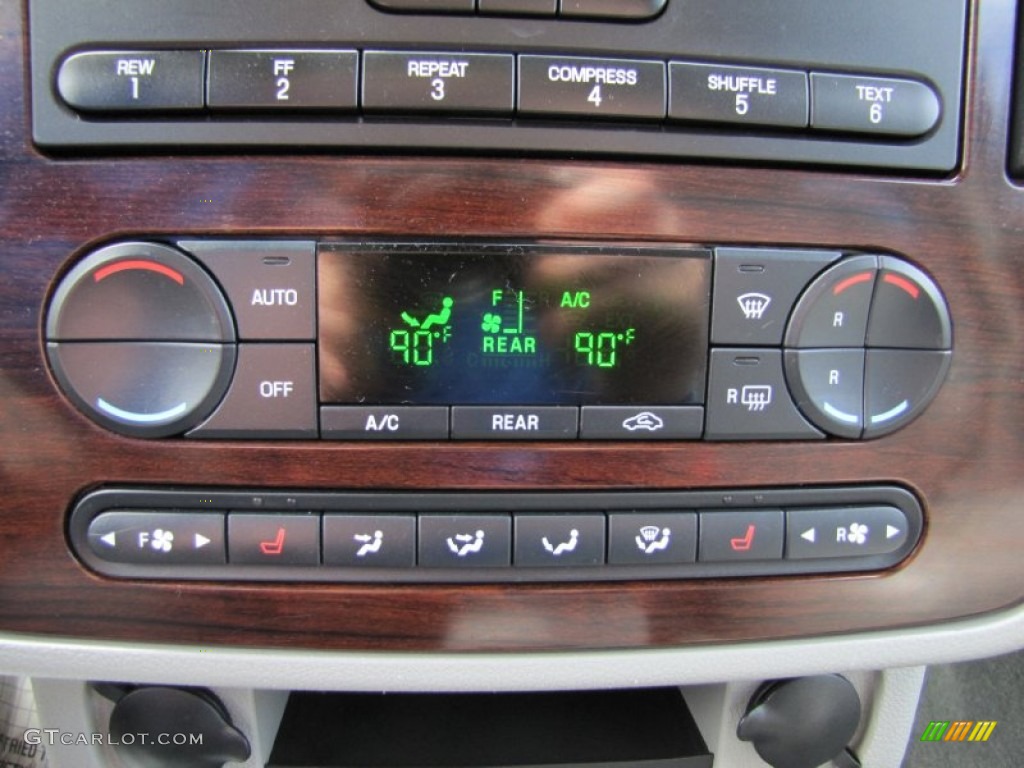 2006 Ford Freestar Limited Controls Photos
