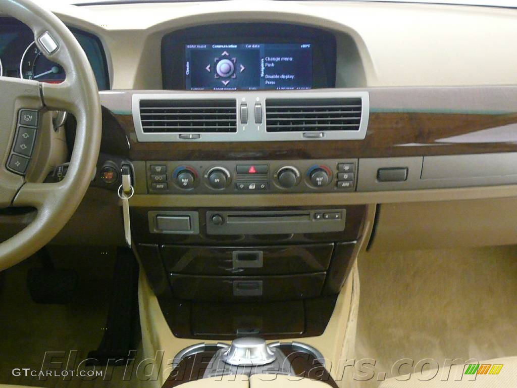 2004 7 Series 745Li Sedan - Alpine White / Dark Beige/Beige III photo #18