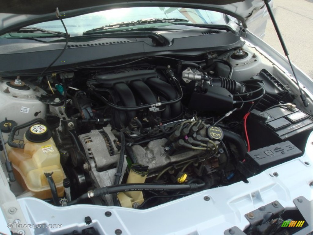 2005 Ford Taurus SE 3.0 Liter OHV 12-Valve V6 Engine Photo #64873151