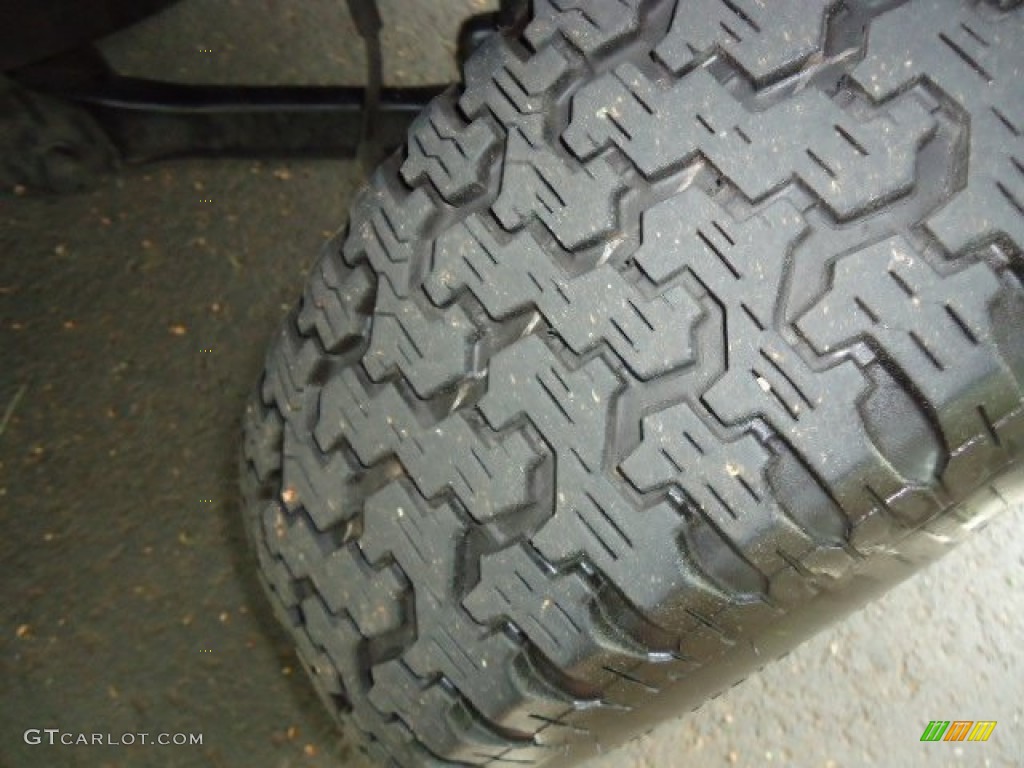 2004 Wrangler Sport 4x4 - Stone White / Dark Slate Gray photo #29