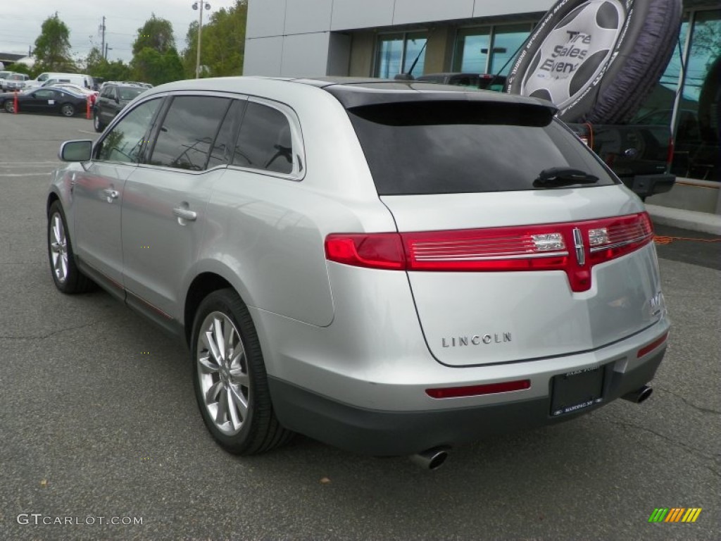 2010 MKT AWD EcoBoost - Ingot Silver Metallic / Charcoal Black photo #3