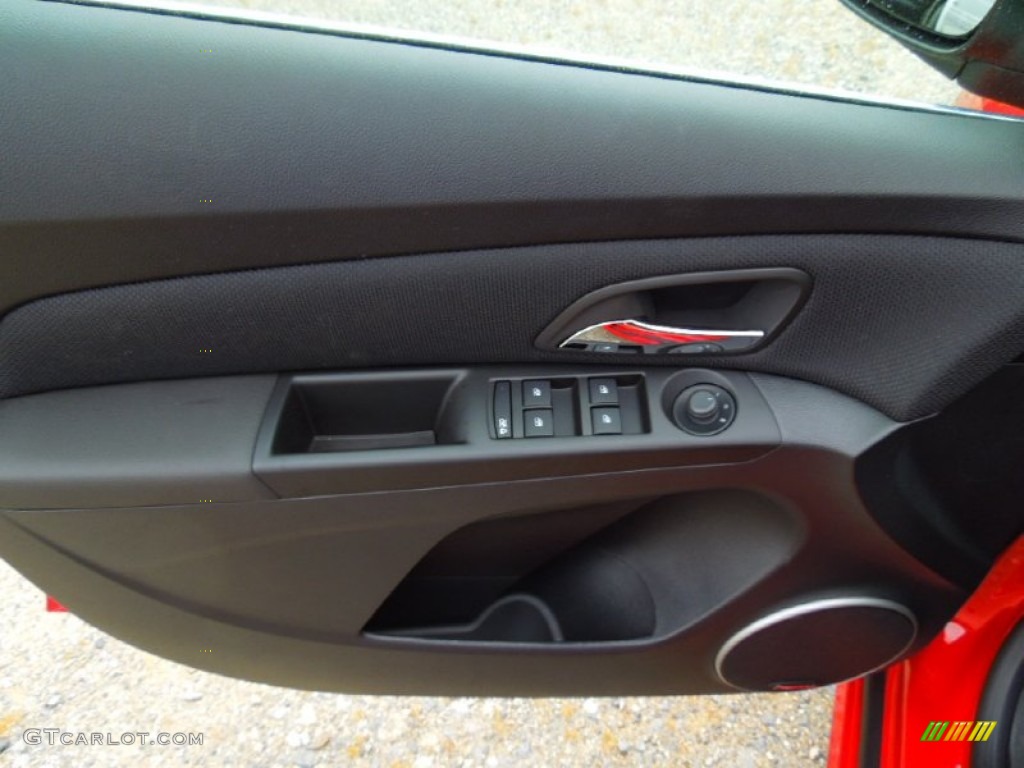 2012 Cruze LT/RS - Victory Red / Jet Black photo #9