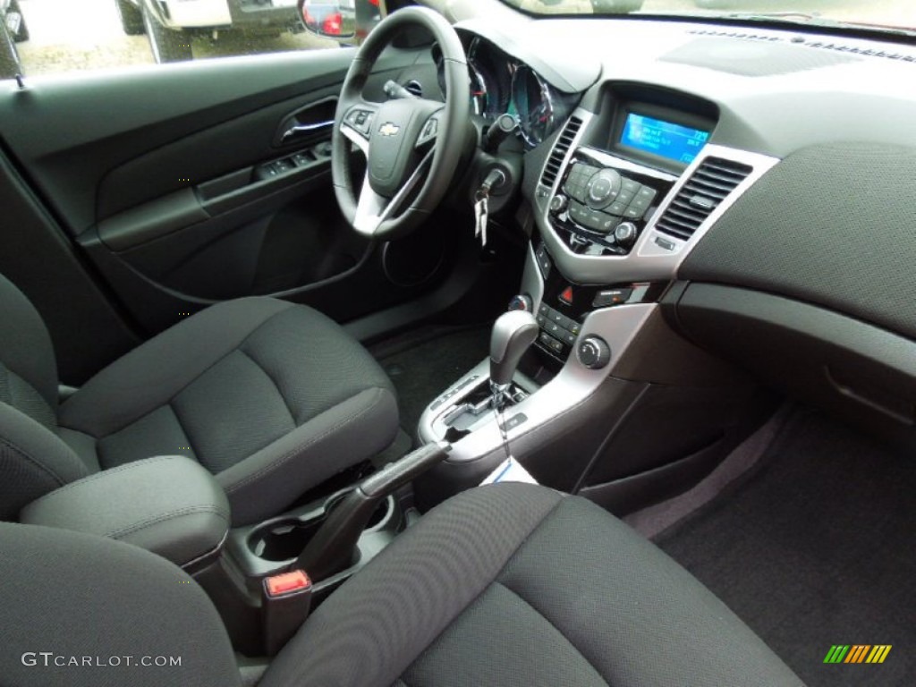 2012 Cruze LT/RS - Victory Red / Jet Black photo #22