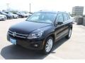 Deep Black Metallic - Tiguan SE Photo No. 3