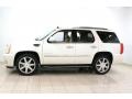 White Diamond - Escalade Luxury AWD Photo No. 4