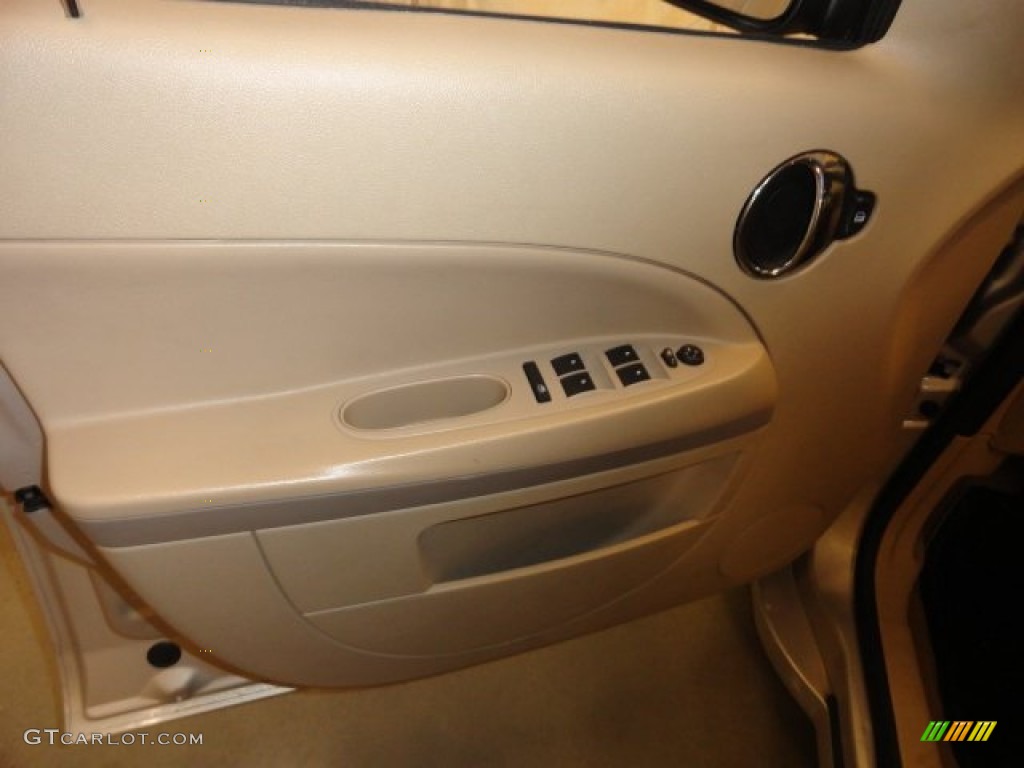 2009 HHR LS - Gold Mist Metallic / Cashmere photo #4