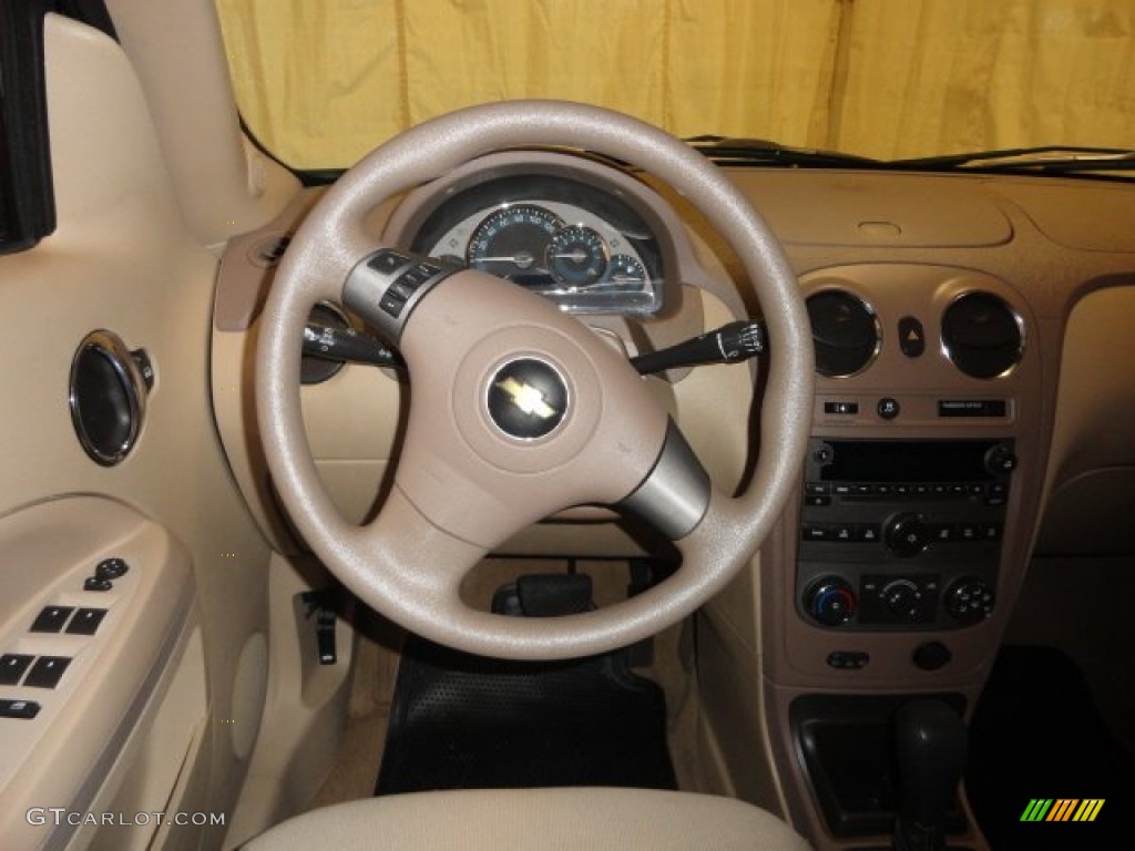 2009 HHR LS - Gold Mist Metallic / Cashmere photo #10