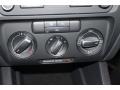 Black - Jetta SE Sedan Photo No. 19